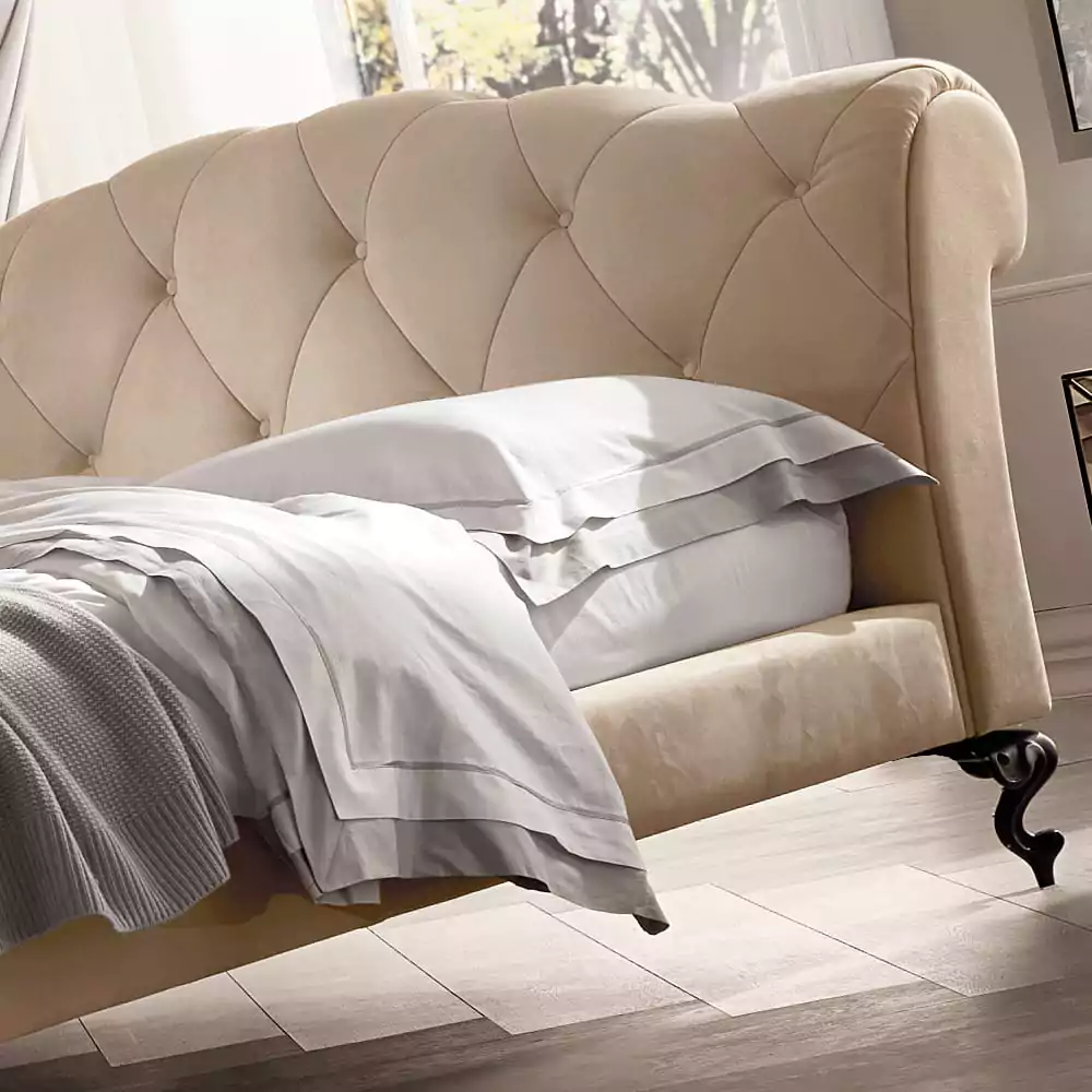 Classic-Italian-Nubuck-Leather-Button-Upholstered-Bed - Image 6