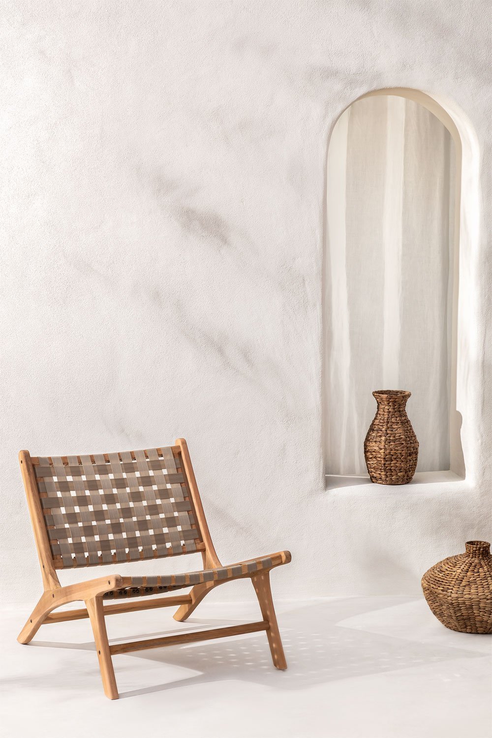 diama-teak-wood-garden-armchair