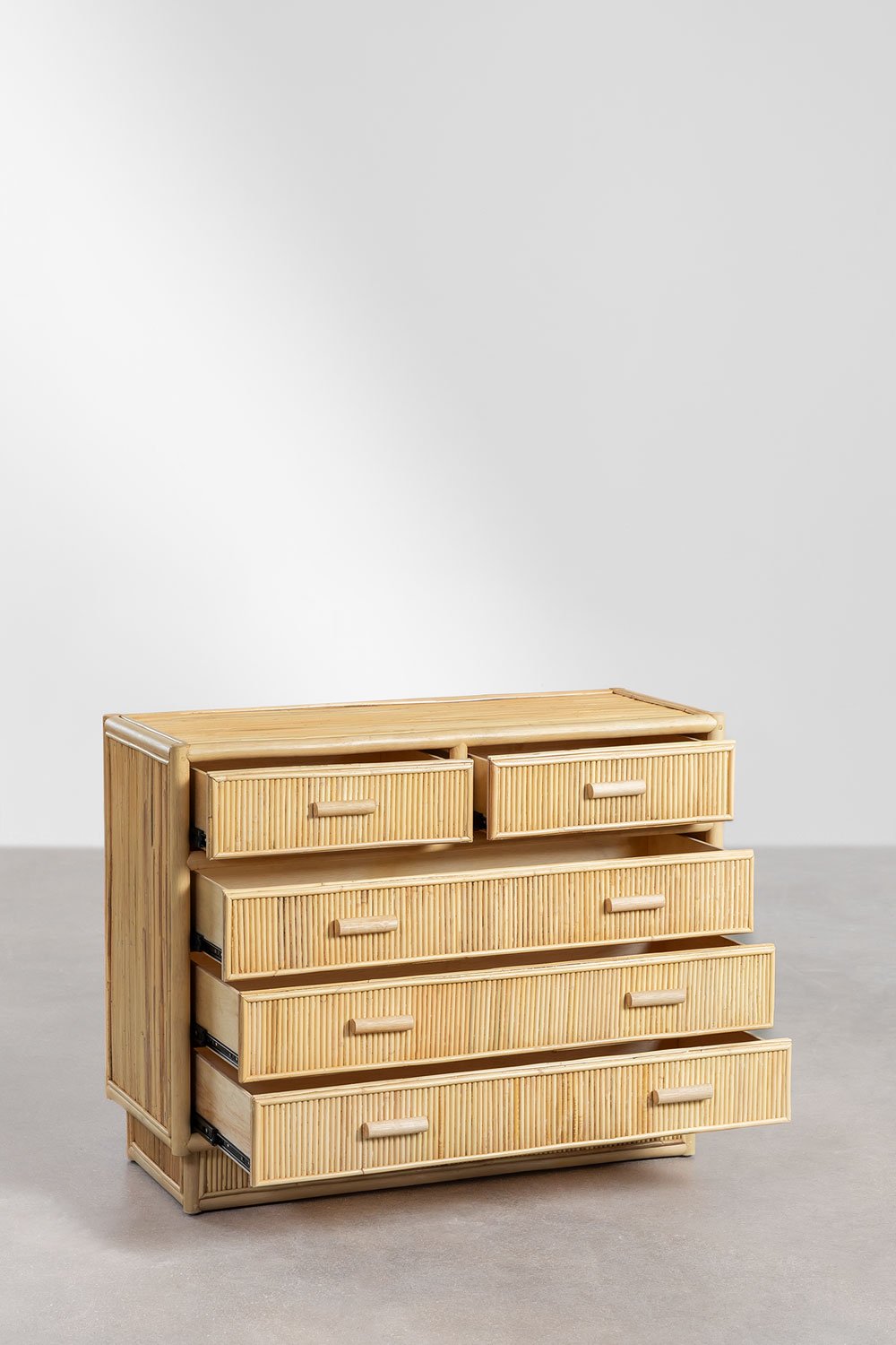 leiremy-rattan-chest-of-drawers - Image 4