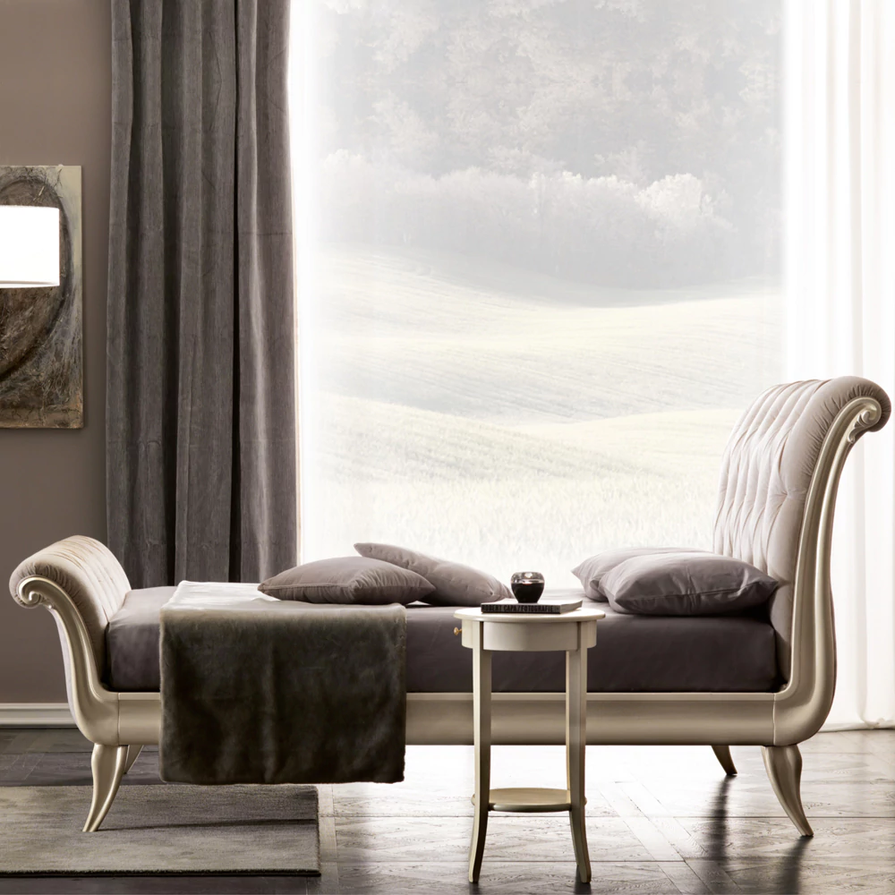 modern-button-upholstered-sleigh-bed