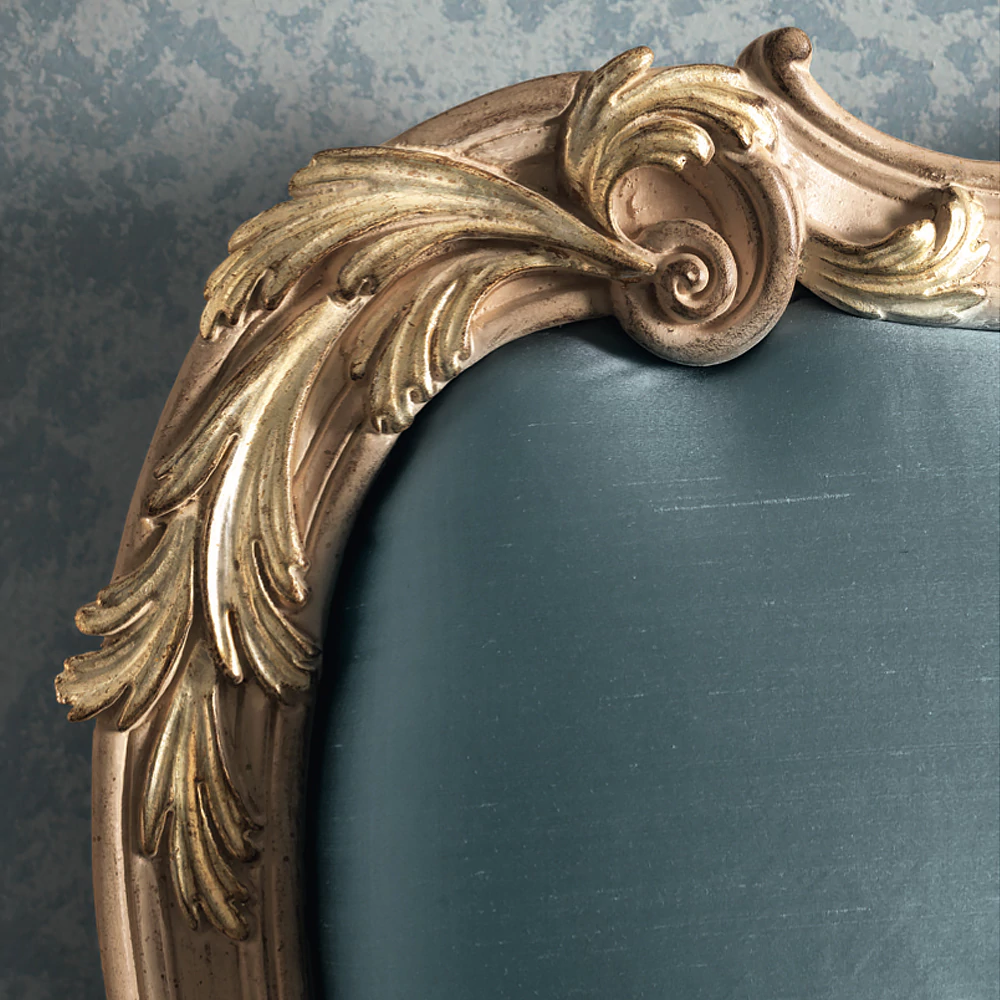 Victorian King Size Bed with Hydraulic Storage - Image 2