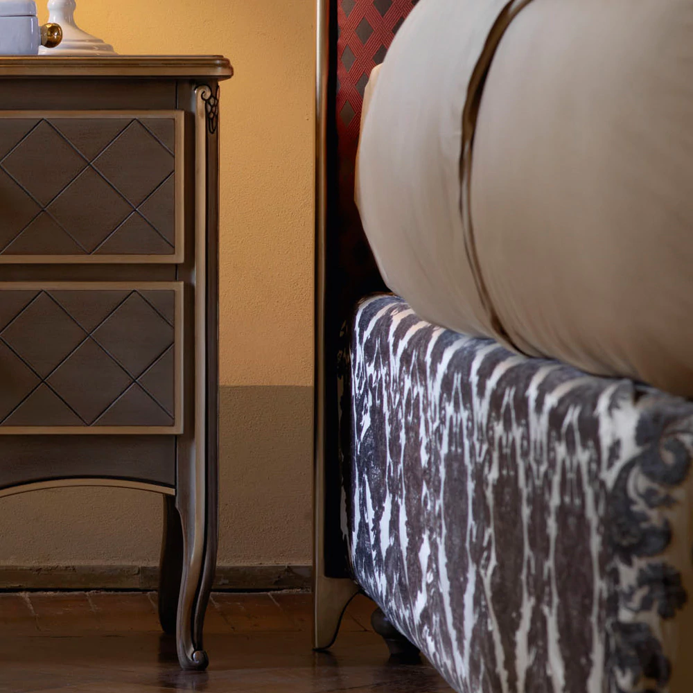 Modern King Size Bed with 2 Matching Nightstands - Image 4